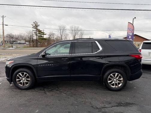 2018 Chevrolet Traverse LT Cloth