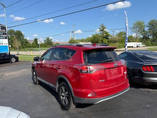 2016 Toyota RAV4 XLE