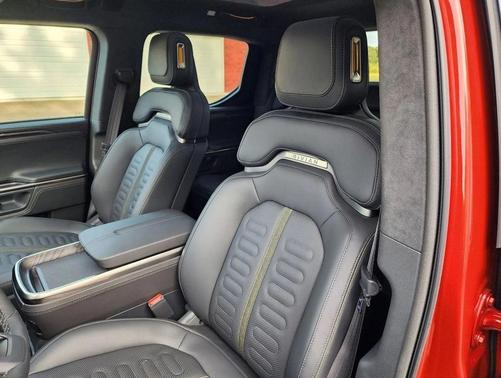 2023 Rivian R1T Adventure Quad Motor Large Pack