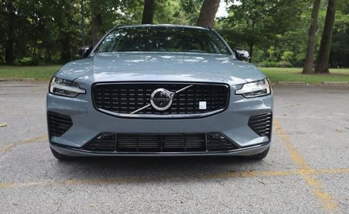 2023 Volvo V60 Recharge Plug-In Hybrid Polestar