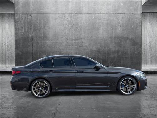 2022 BMW M550 i Xdrive