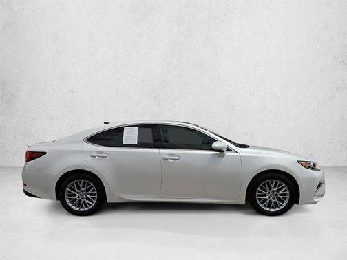 Eminent White Pearl 2018 Lexus ES 350 Base