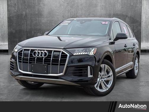 2024 Audi Q7 55 Premium Plus