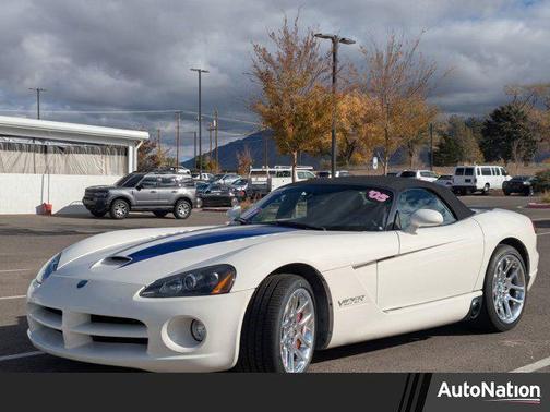 2005 Dodge Viper SRT10