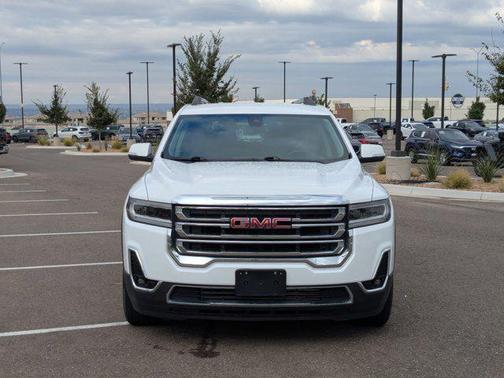 2023 GMC Acadia AWD SLT