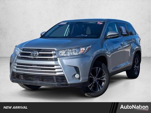 2019 Toyota Highlander LE Plus