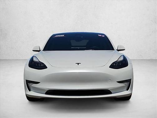 Pearl White Multi-Coat 2023 Tesla Model 3 Performance