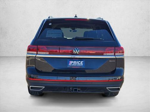 2025 Volkswagen Atlas 2.0T SE w/Technology 4MOTION