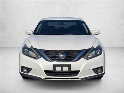 2016 Nissan Altima 2.5 SR