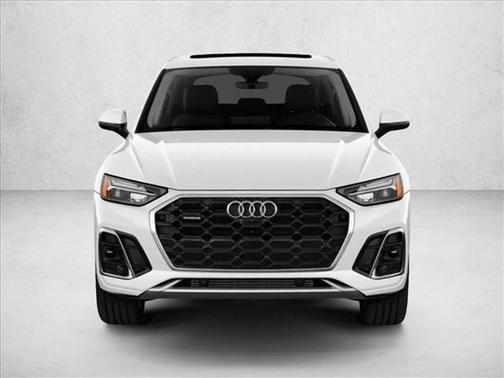 White 2025 Audi Q5 45 S line Premium