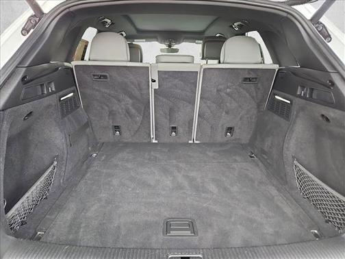 White 2025 Audi Q5 45 S line Premium
