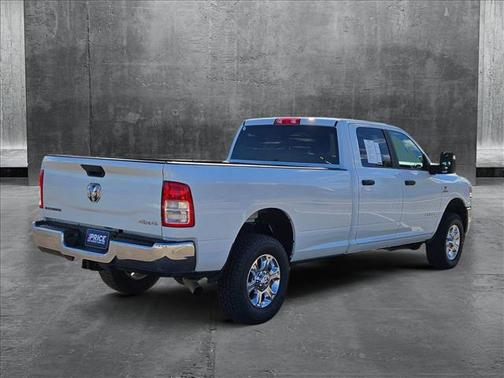 2023 RAM 3500 Big Horn Crew Cab 4x4 8' Box