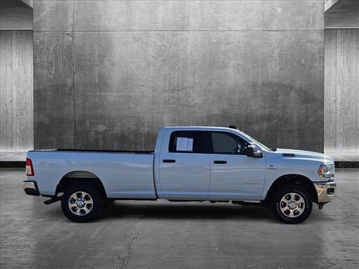 2023 RAM 3500 Big Horn Crew Cab 4x4 8' Box