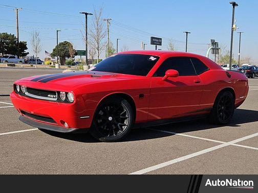 2014 Dodge Challenger SRT8 Core