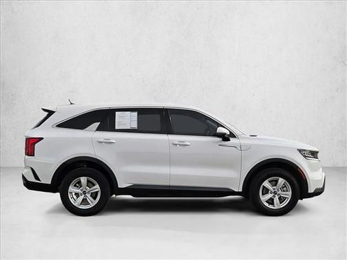 Glacial White Pearl 2021 Kia Sorento LX