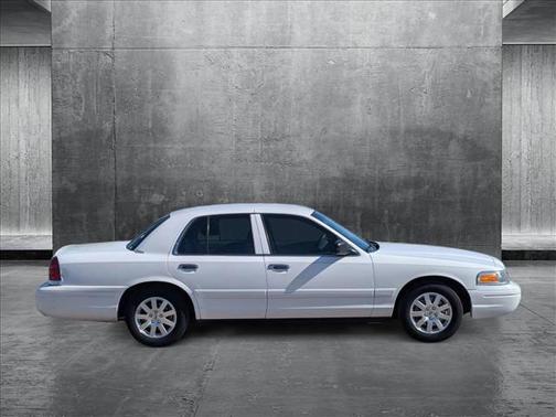 2006 Ford Crown Victoria LX