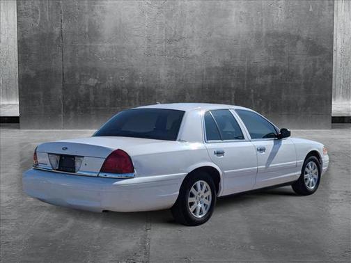 2006 Ford Crown Victoria LX
