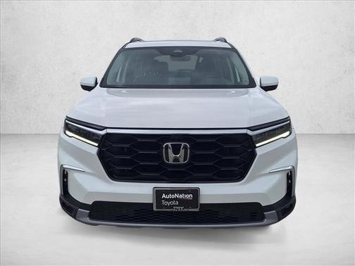 Platinum White Pearl 2025 Honda Pilot Elite