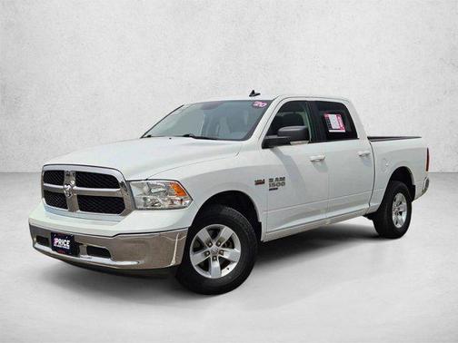 Bright White Clearcoat 2020 RAM 1500 Classic SLT