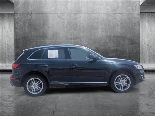 2017 Audi Q5 2.0T Premium