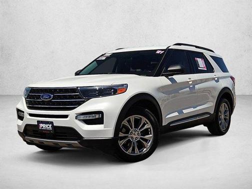 Star White Metallic Tri-Coat 2021 Ford Explorer XLT