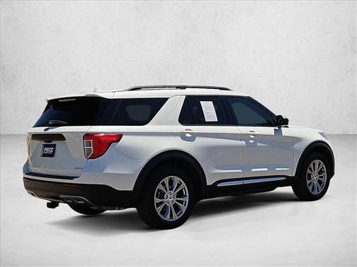 Star White Metallic Tri-Coat 2021 Ford Explorer XLT
