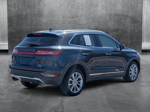 2015 Lincoln MKC Base