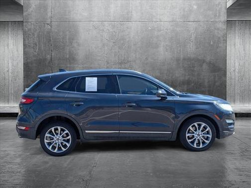 2015 Lincoln MKC Base