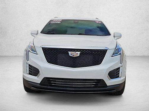 Crystal White Tricoat 2021 Cadillac XT5 Sport