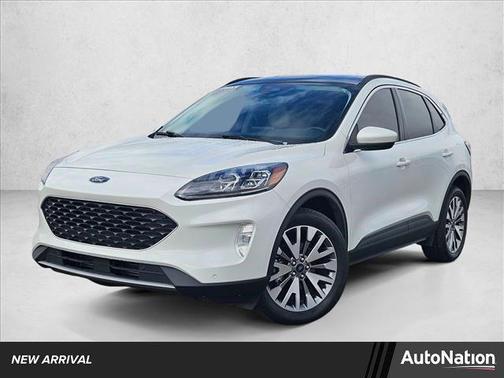 2022 Ford Escape Titanium