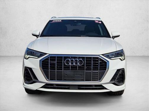 2024 Audi Q3 Premium 45 TFSI S line quattro Tiptronic