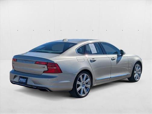 2017 Volvo S90 T6 Inscription