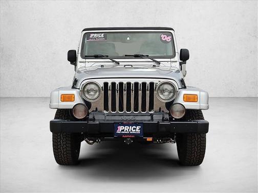 Silver/Gray 2006 Jeep Wrangler Unlimited