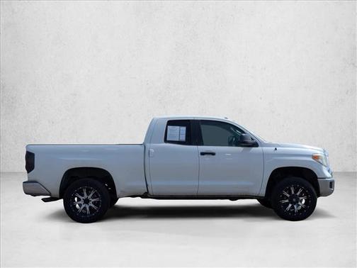 2014 Toyota Tundra SR5