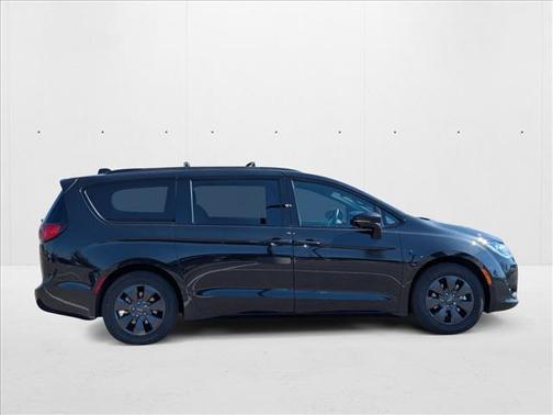 2019 Chrysler Pacifica Hybrid Limited