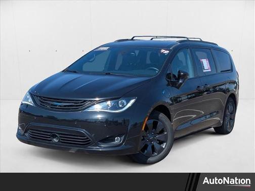 2019 Chrysler Pacifica Hybrid Limited