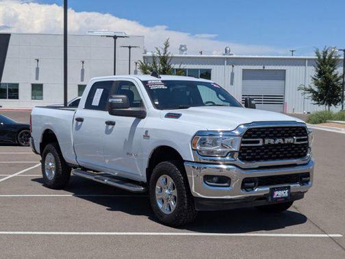 2023 RAM 2500 Big Horn Crew Cab 4x4 6'4' Box