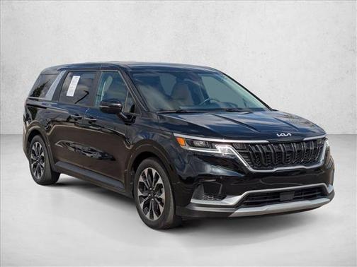 2024 Kia Carnival EX