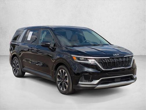 2024 Kia Carnival EX