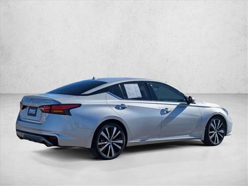 2020 Nissan Altima Platinum VC-Turbo FWD