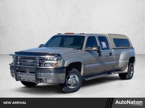 2005 Chevrolet Silverado 3500 LT Crew Cab