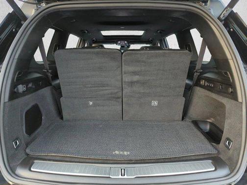 Diamond Black Crystal Pearlcoat 2022 Jeep Grand Cherokee L Summit