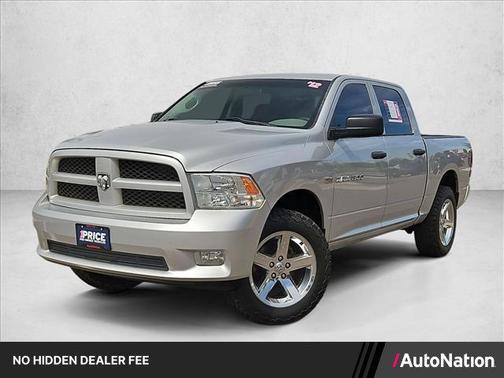 Bright Silver Metallic Clearcoat 2012 RAM 1500 ST