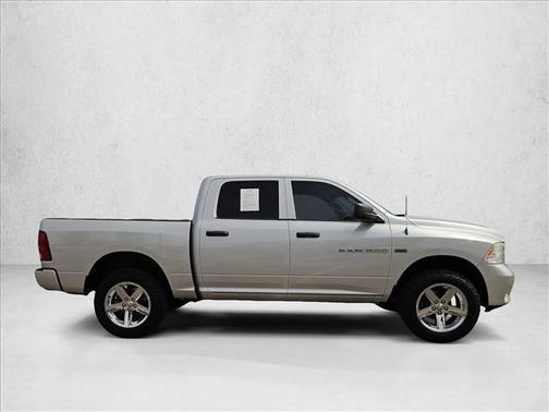 Bright Silver Metallic Clearcoat 2012 RAM 1500 ST
