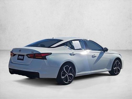 2024 Nissan Altima SR FWD