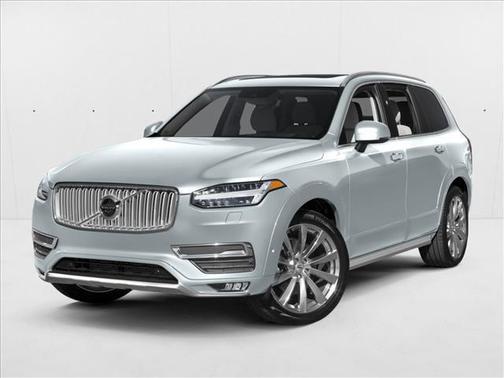 2016 Volvo XC90 T6 Momentum