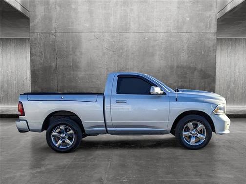 Photo 4 of 18 of 2017 RAM 1500 Sport