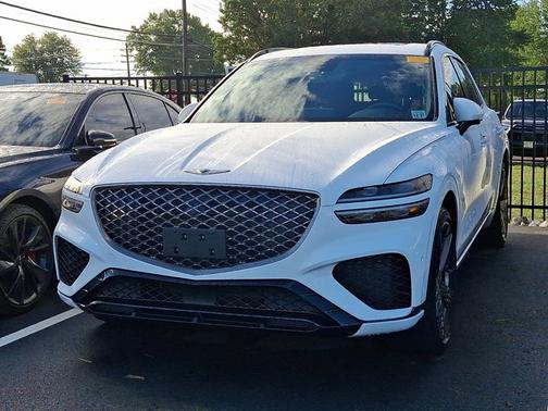 2023 Genesis GV70 2.5T