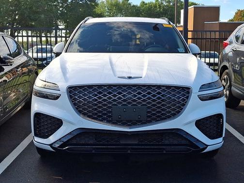 2023 Genesis GV70 2.5T