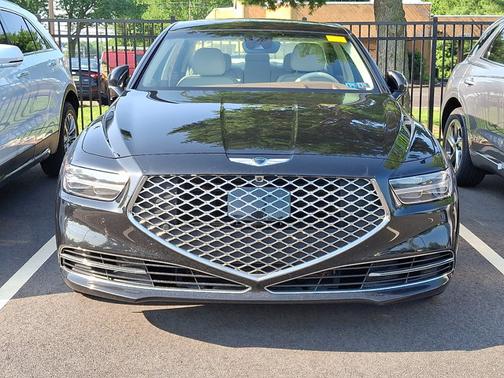 2022 Genesis G90 5.0 Ultimate AWD